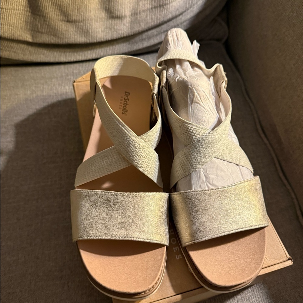 NWT Dr. Scholl's Champagne Sandals for Women